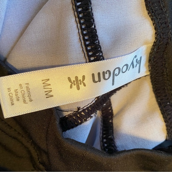 Kyodan Rushed Capri Pant - Picture 5 of 5